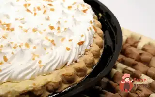 Торт Безе З Волоськими Горіхами Та Вершковим Кремом