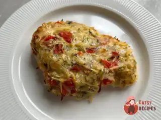 Куряча грудка під овочевою шубою