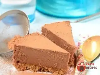 Шоколадний торт із кремом (без випічки)