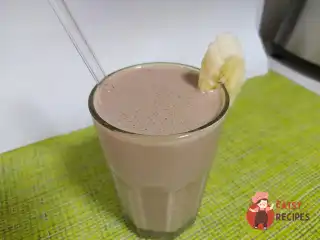 Білковий коктейль шоколадно-банановий