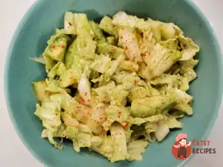 Салат айсберг з авокадо