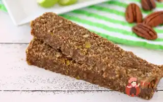 Енергетичні Батончики З Яблуком Та Корицею
