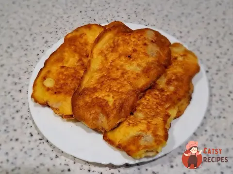 Котлета зі свинини в клярі з цибулі