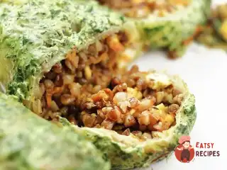 Перець, фарширований гречкою та сиром