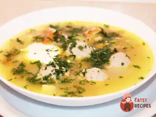 Розсольник з пшоном та фрикадельками