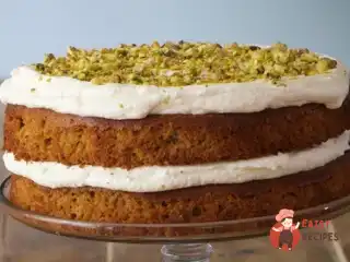 Фісташковий торт