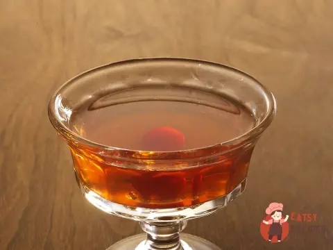 Коктейль "Манхеттен" (Manhattan)