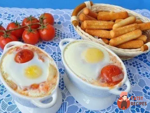 Очі з перцем і помідорами пелаті