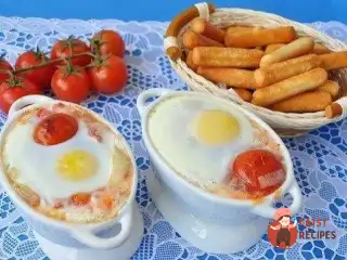Очі з перцем і помідорами пелаті