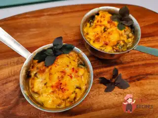 Мідії в духовці з сиром