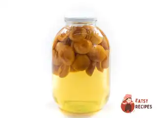Компот із абрикосів на зиму