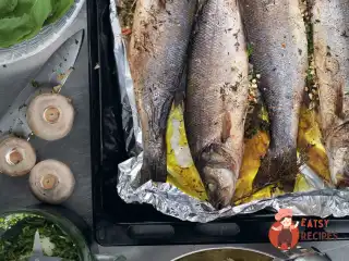 Сибас з чебрецем та грибами