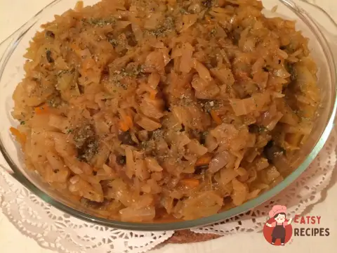 Солянка з капусти з грибами