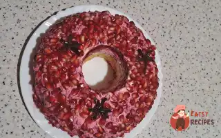«‎ГРанатовий Браслет» Із Чорносливом Та Копченою Курячою Грудкою
