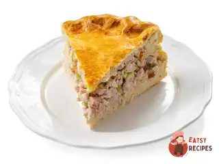 Пиріг із копченою куркою та селерою