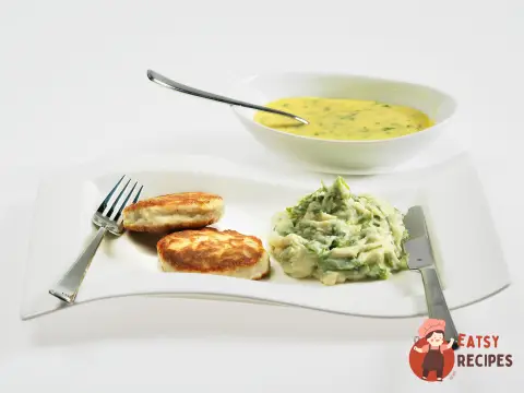 Котлети з індички з соусом беарнез