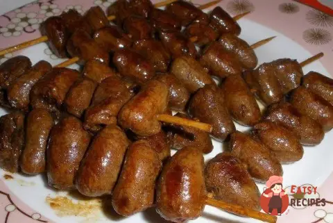 Курячі серця під пікантним соусом