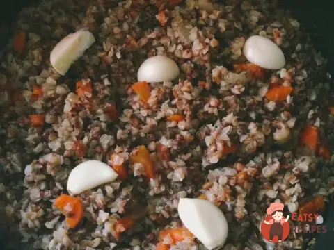 Гречка з м'ясом