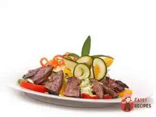 Салат із печінкою