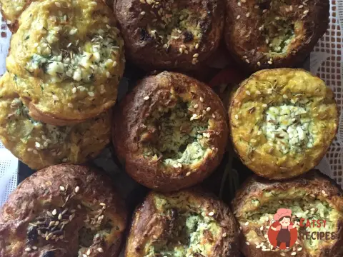 Кабачкові кекси з сирною начинкою