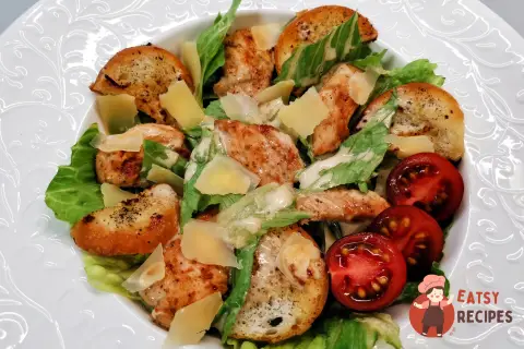 Салат Цезар з куркою