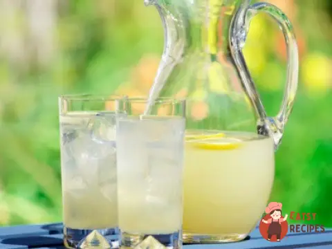 Лавандовий лимонад