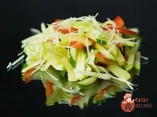 Салат з селерою та ананасом