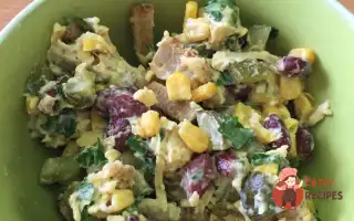Легкий Салат З Куркою, Квасолею Та Сиром