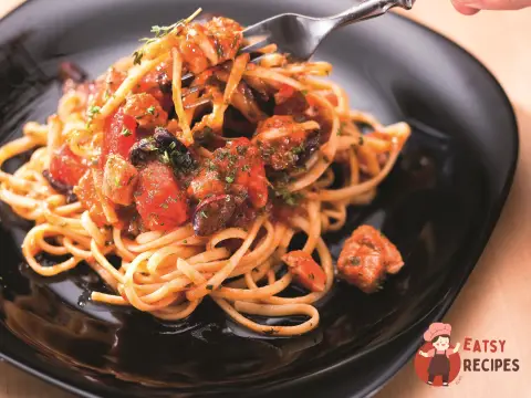 Лінгвіні зі свіжим тунцем (Linguine al Tonno Fresco)