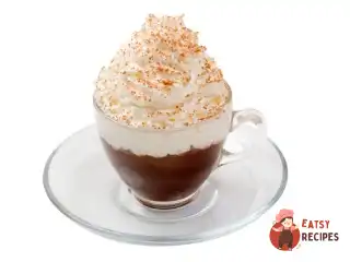 Кава з бренді та «Амаретто»