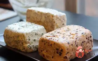 Три Види Сирних Закусок Із Крекерами