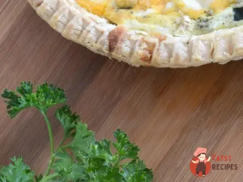 Кіш із цукіні з беконом