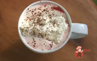 Червоний Оксамитовий Гарячий Шоколад