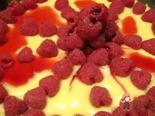 Малиновий чізкейк