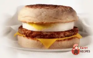 Сніданок З Mcdonald's. Макмафін З Яйцем Та Свинячою Котлетою