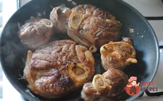 Тушкована Яловича Голяшка Оссобуко