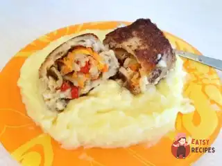 Рулетики з мінтаю з овочевою начинкою