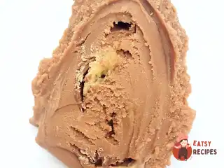 Морозиво з молочним шоколадом та цукерками Maltesers