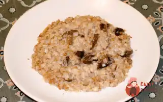 Гречка З Грибами Та Білим Соусом