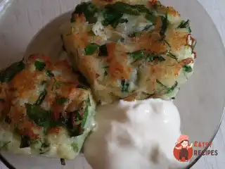 Картопляні биточки з сиром та зеленню