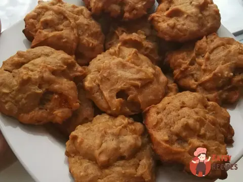 Печиво з хурмою та волоськими горіхами