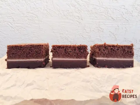 Шоколадний Magic Cake