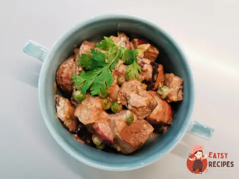 Печінка з овочами
