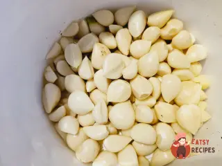 Крок 2: Мариновані зубчики часнику