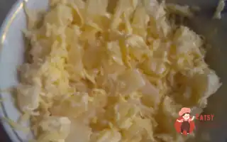 Салат З Сиром Та Ананасами