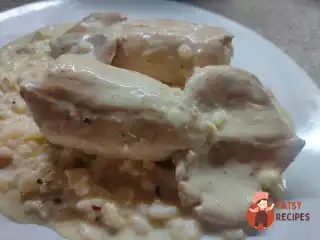 Фаршировані кальмари рисом з яйцем