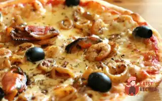 Піца З Морепродуктами Та Солодким Перцем