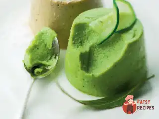 Флан із кабачка з лавровим листом
