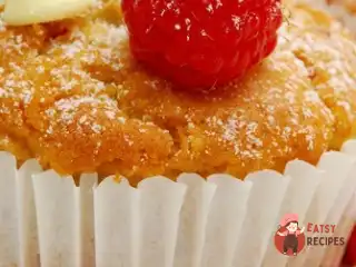 Малиново-яблучні мафіни з медом
