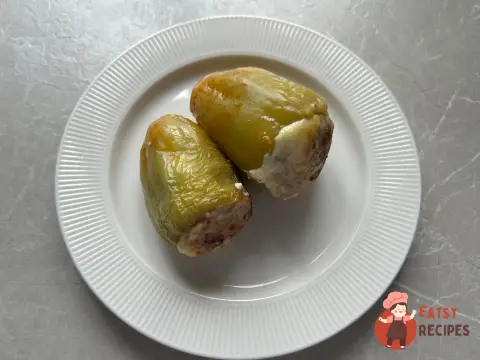 Фаршировані перці з рисом